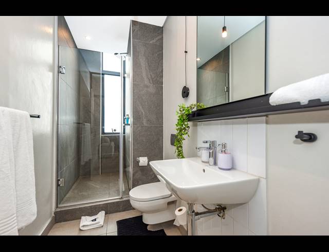1 BEDROOM APARTMENT FOR SALE IN SANDOWN